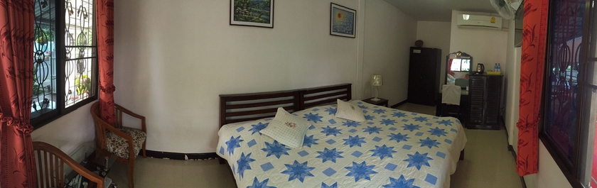 Imagen de la habitación del Hotel Gusto House. Foto 3