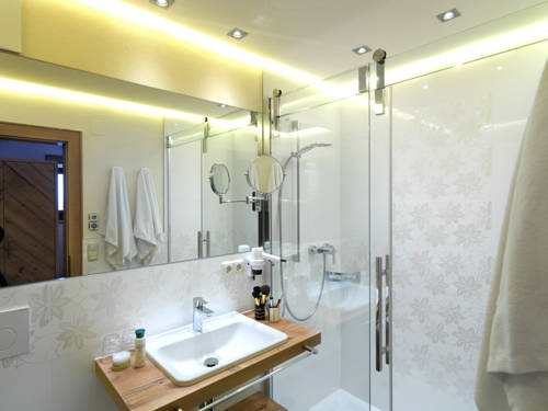 Imagen de la habitación del Hotel Gut Berg Naturhotel. Foto 3