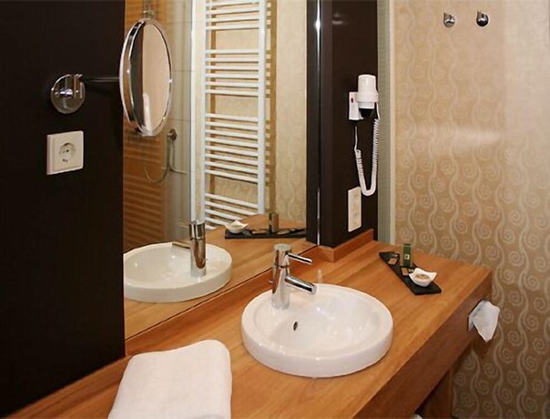 Imagen de la habitación del Hotel Gut Heckenhof and Golfresort. Foto 18