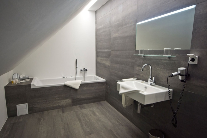 Imagen de la habitación del Hotel Gut Hohenholz. Foto 19