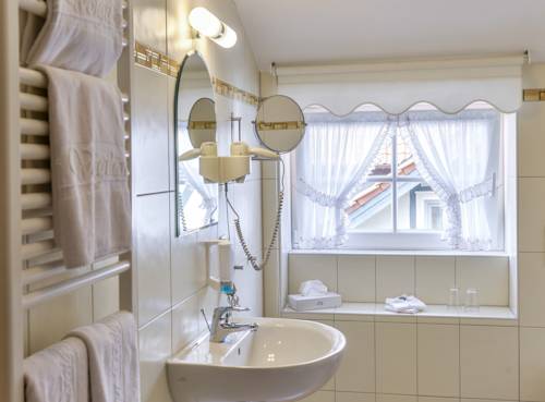 Imagen de la habitación del Hotel Gut Voigtlaender. Foto 13