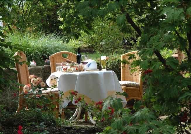 Imagen del bar/restaurante del Hotel Gutshof Waldknechtshof. Foto 5