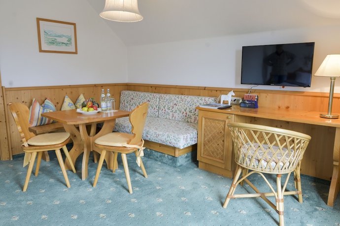 Imagen de la habitación del Hotel Gutshof Wolfgangsee Resort and Event. Foto 12
