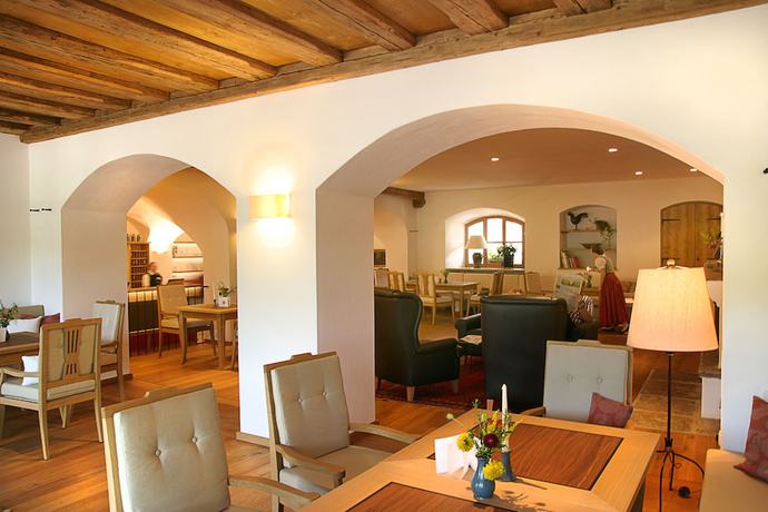 Imagen de los interiores del Hotel Gutshofhotel Winkler Br&auml;u. Foto 19