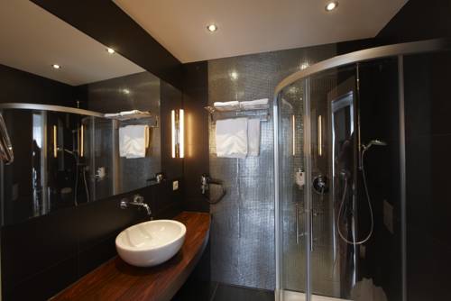 Imagen de la habitación del Hotel Gutwinski. Foto 13