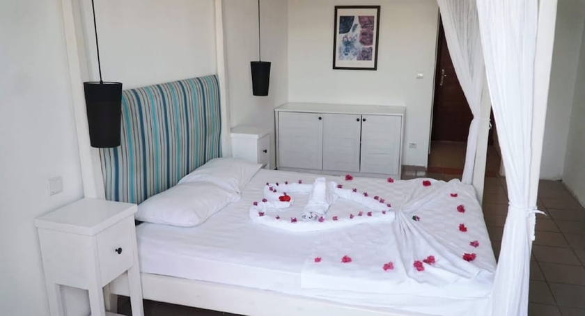 Imagen de la habitación del Hotel Gümbet Cove. Foto 5