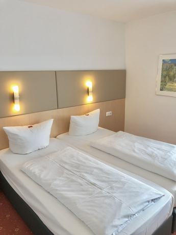 Imagen de la habitación del Hotel G&uuml;nter, Lenting. Foto 9