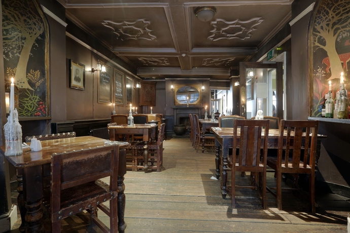 Imagen del bar/restaurante del Hotel Guy Fawkes Inn, Sure Collection By Best Western. Foto 3