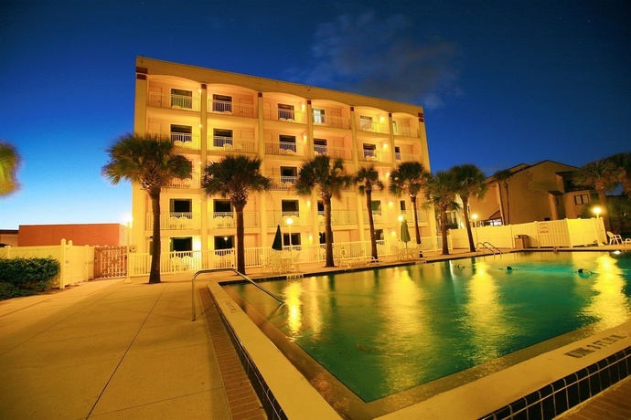 Imagen de la piscina del Hotel Guy Harvey Resort On St Augustine Beach. Foto 16