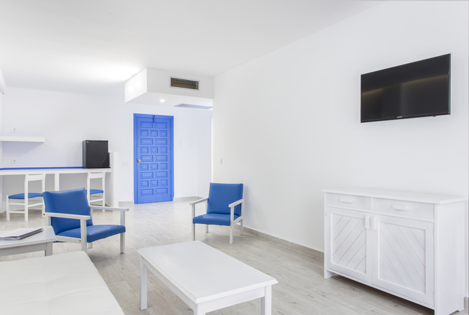 Imagen de los interiores del Hotel Guya Wave. Foto 11