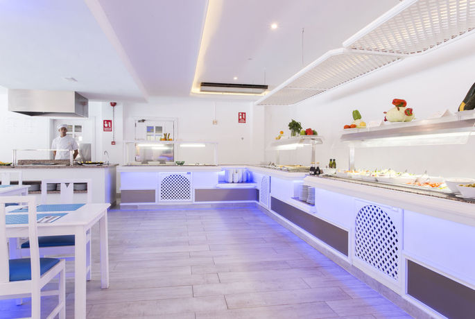 Imagen del bar/restaurante del Hotel Guya Wave. Foto 4