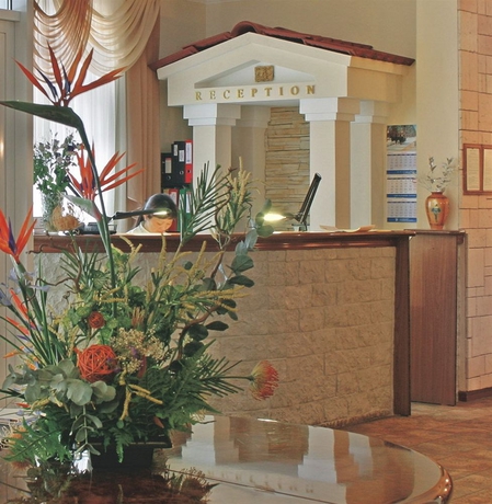 Imagen de los interiores del Hotel Guyot Business Boutique. Foto 7