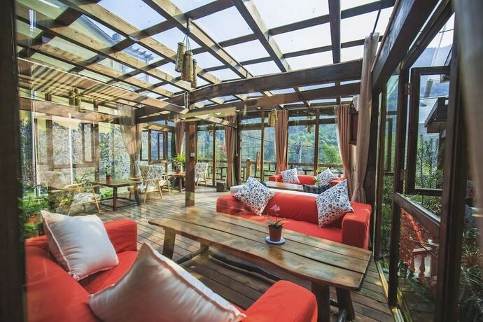 Imagen del bar/restaurante del Hotel Guyue Caotang Inn. Foto 10