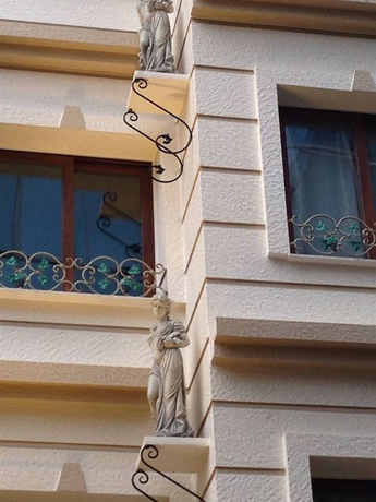 Imagen de los exteriores del Hotel Guzel Izmir Oteli. Foto 6