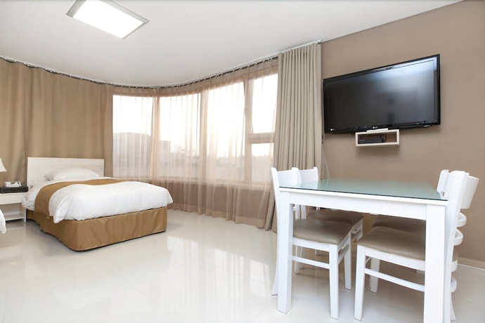 Imagen de la habitación del Hotel Gv Residence. Foto 5