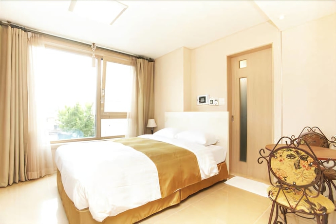 Imagen de la habitación del Hotel Gv Residence. Foto 18