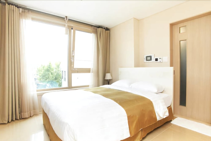 Imagen de la habitación del Hotel Gv Residence. Foto 19