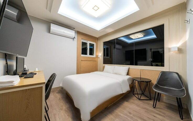 Imagen de la habitación del Hotel Gwangju Excursion. Foto 18