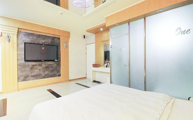 Imagen de la habitación del Hotel Gwangju Hanam One. Foto 15