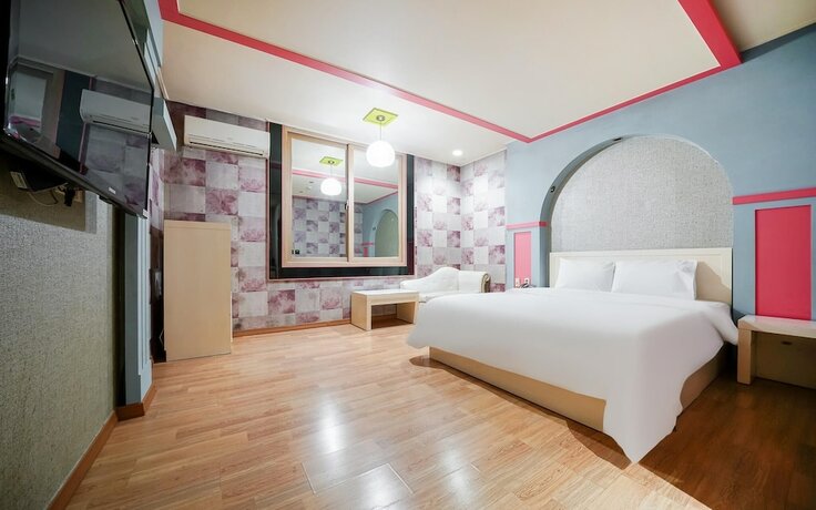 Imagen de la habitación del Hotel Gwangju Hanam One. Foto 17