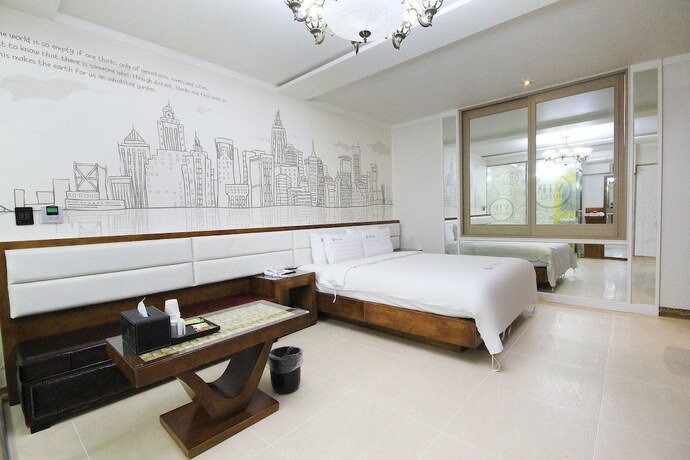 Imagen general del Hotel Gwangju Hanam VIP. Foto 8