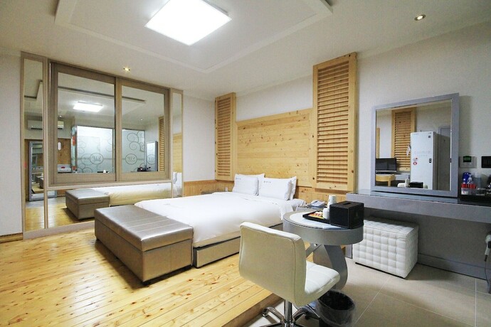 Imagen general del Hotel Gwangju Hanam VIP. Foto 16