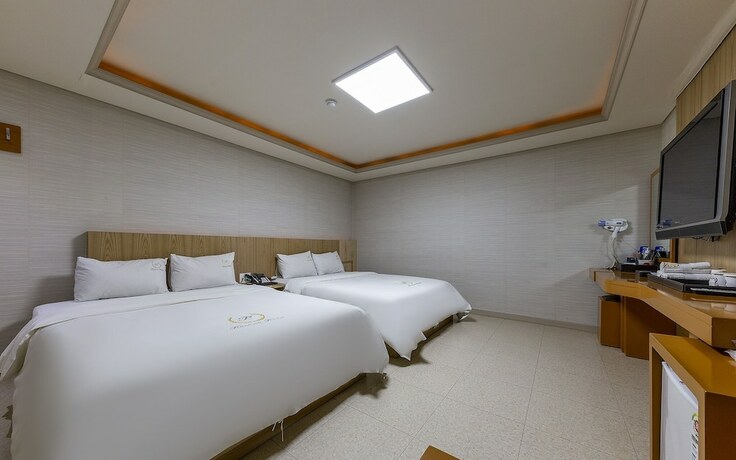 Imagen de la habitación del Hotel Gwangju Havana. Foto 20
