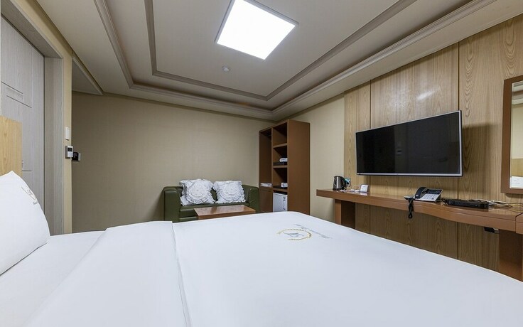 Imagen de la habitación del Hotel Gwangju Havana. Foto 22