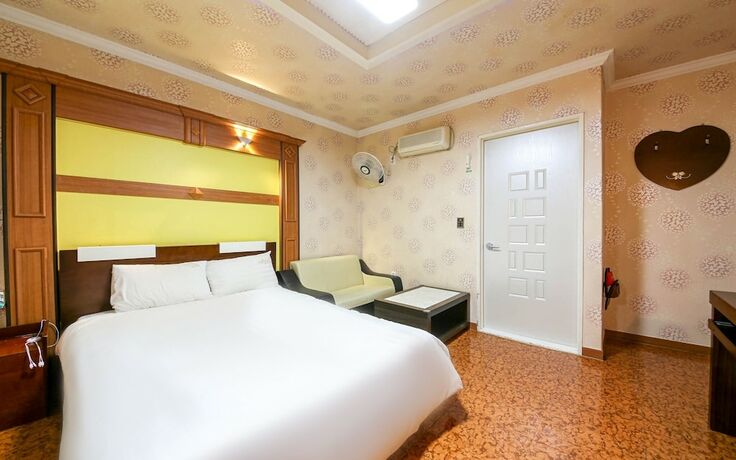 Imagen general del Hotel Gwangju Hwajeongdong Noblesse Business. Foto 2