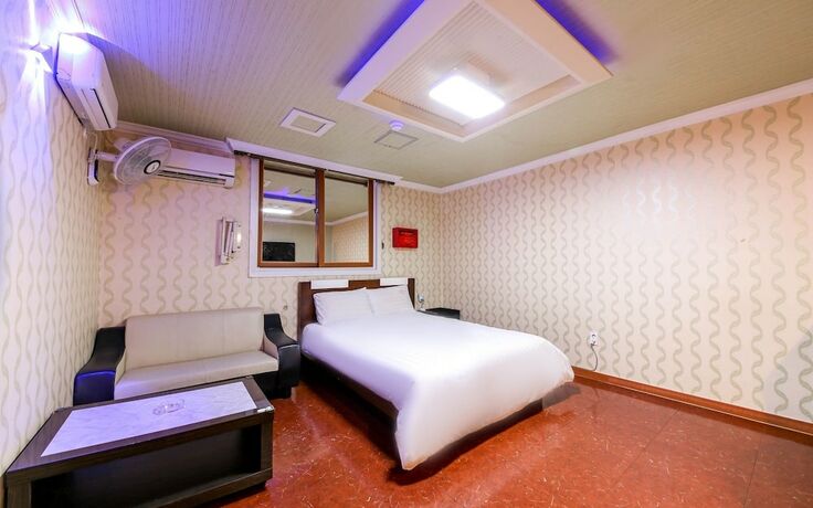 Imagen general del Hotel Gwangju Hwajeongdong Noblesse Business. Foto 5