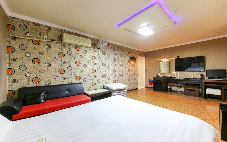 Imagen de la habitación del Hotel Gwangju Hwajeongdong Noblesse Business. Foto 16