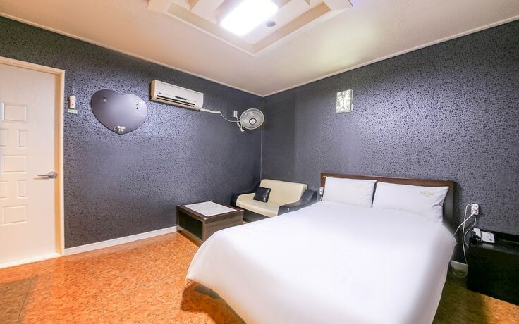 Imagen de la habitación del Hotel Gwangju Hwajeongdong Noblesse Business. Foto 19