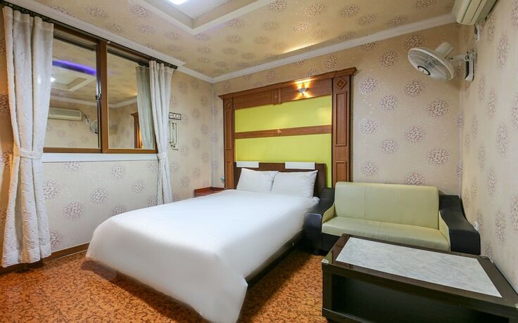 Imagen general del Hotel Gwangju Hwajeongdong Noblesse Business. Foto 10