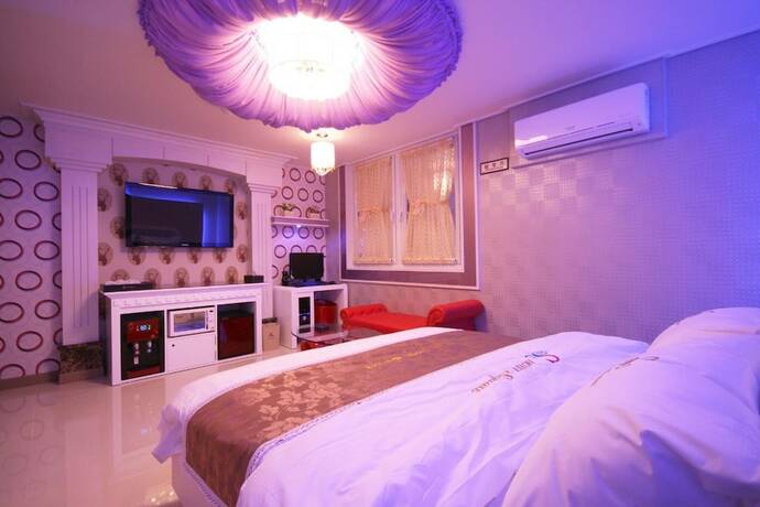 Imagen general del Hotel Gwangju Hwajeongdong Square. Foto 7