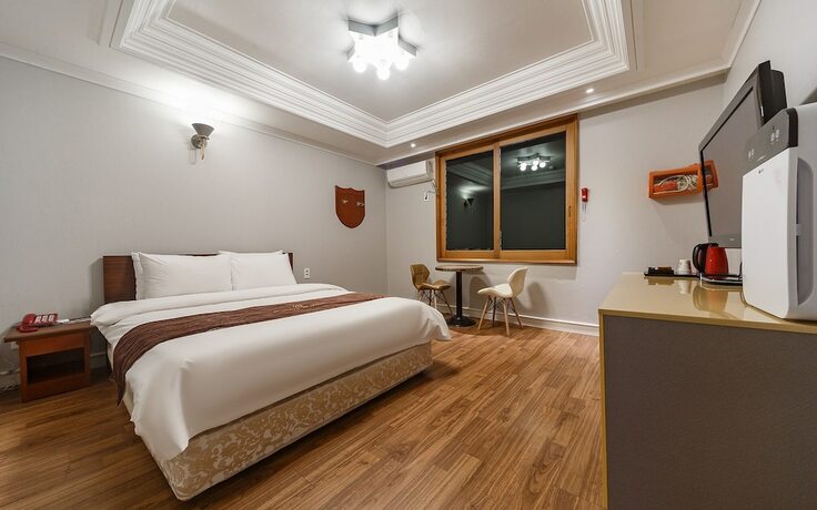 Imagen de la habitación del Hotel Gwangju Sangmu Alice Business. Foto 15