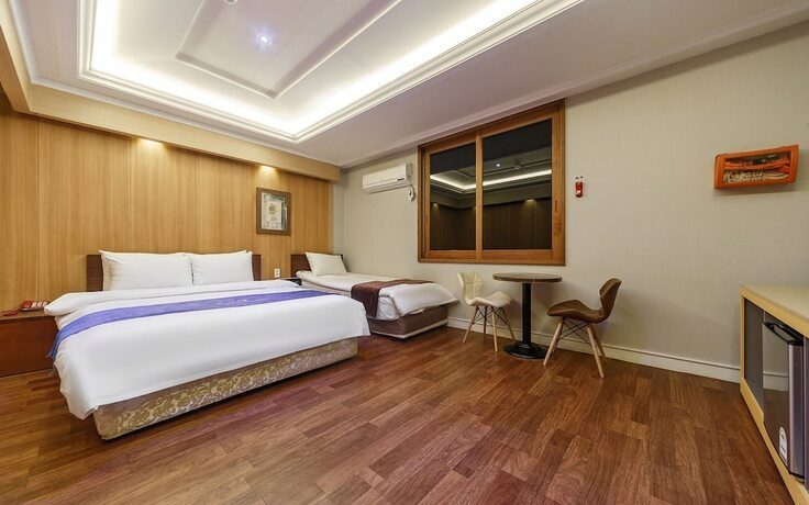 Imagen de la habitación del Hotel Gwangju Sangmu Alice Business. Foto 16