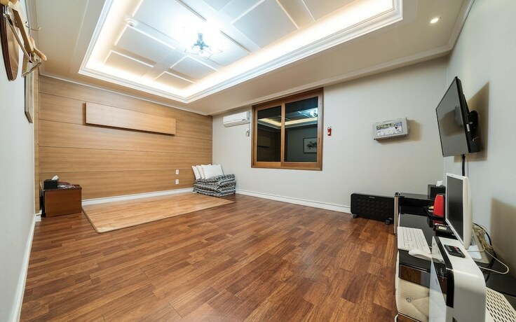 Imagen de la habitación del Hotel Gwangju Sangmu Alice Business. Foto 20