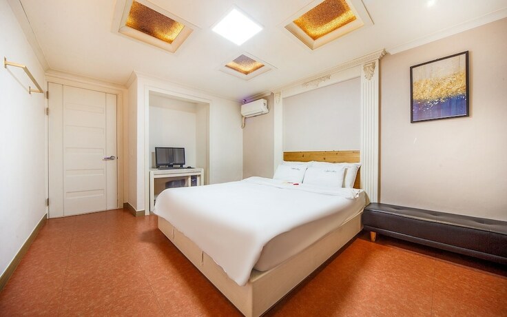 Imagen de la habitación del Hotel Gwangju Sangmu Apple. Foto 18