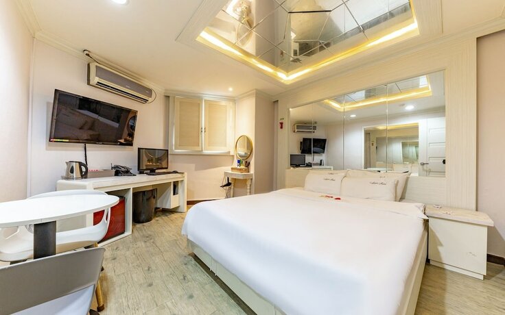 Imagen de la habitación del Hotel Gwangju Sangmu Apple. Foto 24