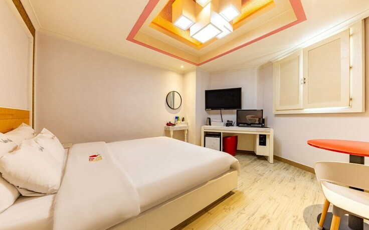 Imagen de la habitación del Hotel Gwangju Sangmu Apple. Foto 33