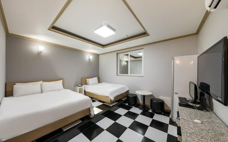 Imagen de la habitación del Hotel Gwangju Sangmu Hyu. Foto 13