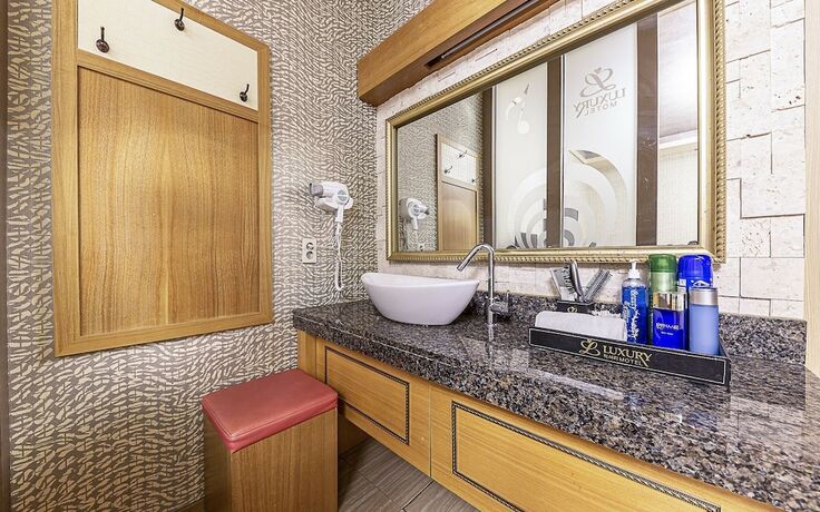 Imagen general del Hotel Gwangju Sangmu Luxury. Foto 10