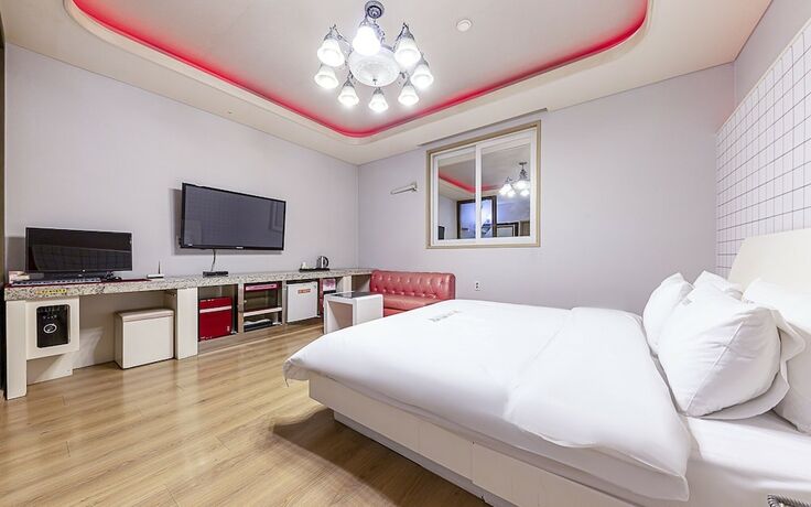 Imagen general del Hotel Gwangju Sangmu Luxury. Foto 11