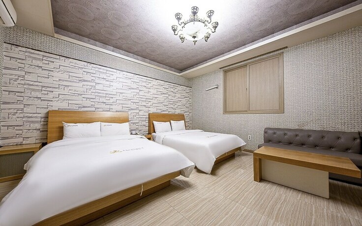 Imagen de la habitación del Hotel Gwangju Sangmu Luxury. Foto 20