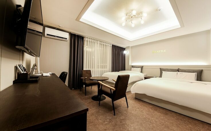 Imagen de la habitación del Hotel Gwangju Sangmu Seattle. Foto 17