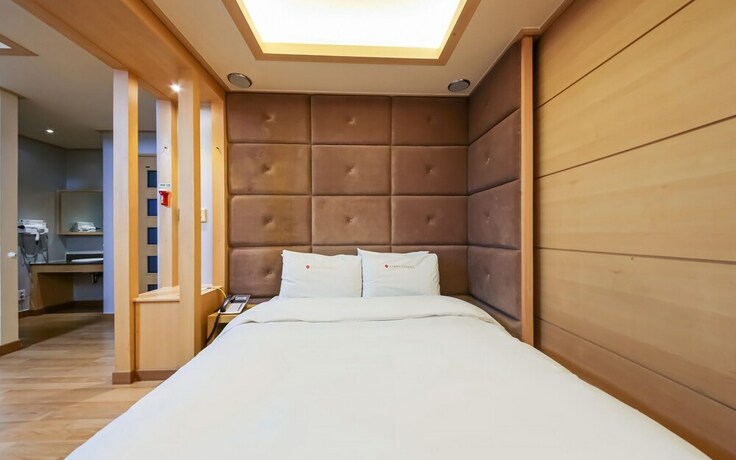 Imagen de la habitación del Hotel Gwangju Sangmu Shilla. Foto 12