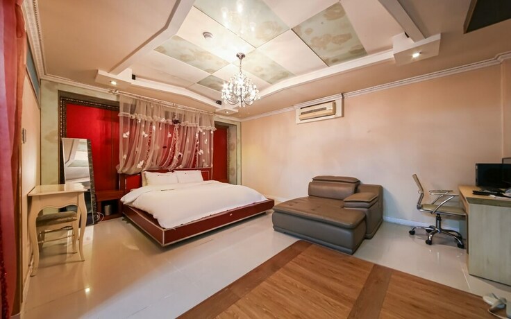 Imagen de la habitación del Hotel Gwangju Sangmu Shilla. Foto 17