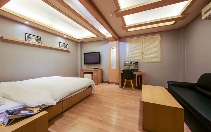 Imagen de la habitación del Hotel Gwangju Sangmu Shilla. Foto 21