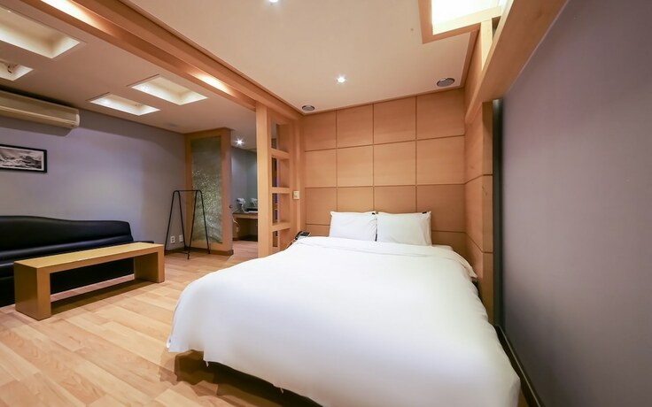 Imagen de la habitación del Hotel Gwangju Sangmu Shilla. Foto 25
