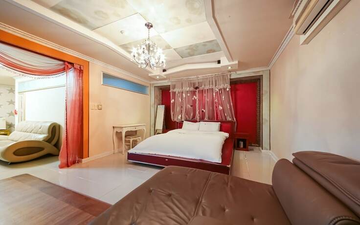 Imagen de la habitación del Hotel Gwangju Sangmu Shilla. Foto 31